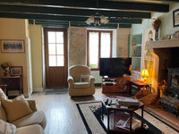 Maison à vendre à Saint-Sauvant, Vienne - 162.000 € - photo 2