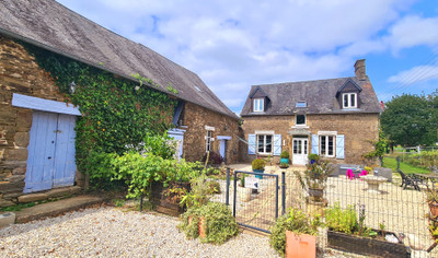 Maison à vendre à Fougerolles-du-Plessis, Mayenne, Pays de la Loire, avec Leggett Immobilier