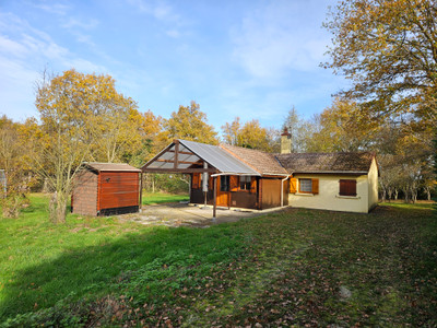 chalet for sale in Allier