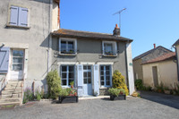 Maison à vendre à Faye-la-Vineuse, Indre-et-Loire - 154 000 € - photo 2