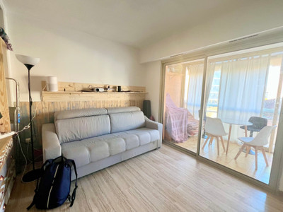 French property for sale in Cannes, Alpes-Maritimes - €150,000 - photo 1