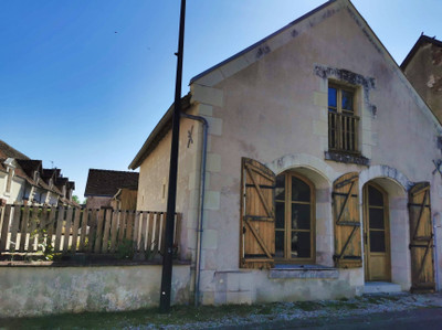 building for sale in Loir-et-Cher
