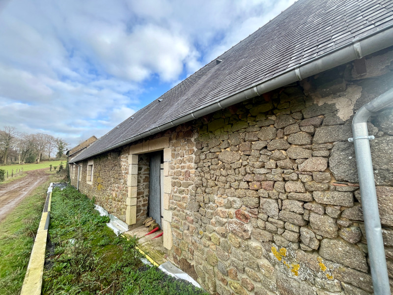 French property for sale in Champéon, Mayenne - €295,698 - photo 6