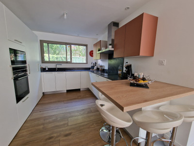 French property for sale in Le Bouscat, Gironde - €725,000 - photo 1