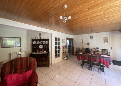 French property for sale in Saint-Nicolas-du-Pélem, Côtes-d'Armor - €136,250 - photo 3