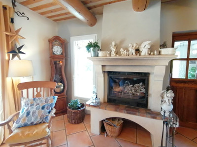 Spacious, charming villa with breathtaking view on one of the most beautiful hilltop villages of Provence