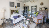 Maison à vendre à Essouvert, Charente-Maritime - 556.500 € - photo 2