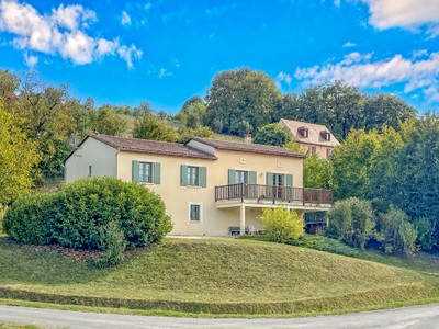 Maison à vendre à Badefols-sur-Dordogne, Dordogne, Aquitaine, avec Leggett Immobilier