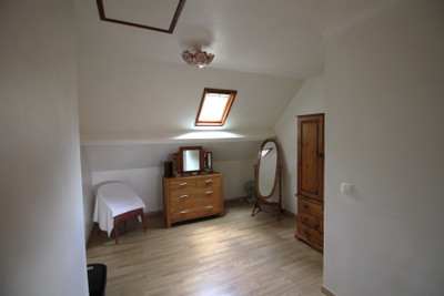 French property for sale in Saint-Aignan, Morbihan - €170,000 - photo 10