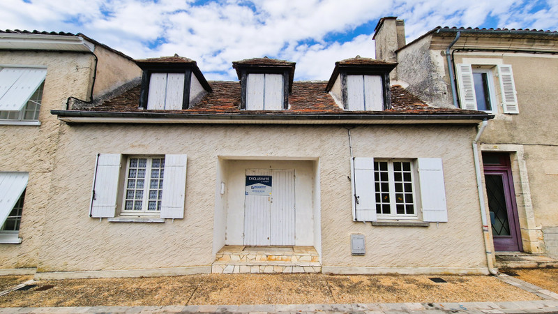 Maison à Villefranche-de-Lonchat, Dordogne - photo 1