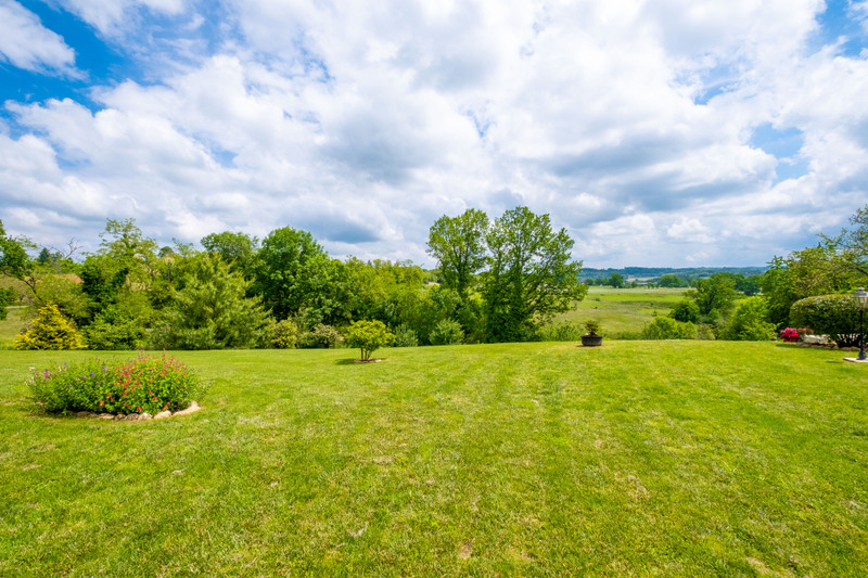 French property for sale in Nantheuil, Dordogne - €449,000 - photo 3