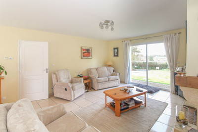 French property for sale in Le Tallud, Deux-Sèvres - €255,000 - photo 5