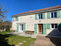 Maison à vendre à Val-de-Bonnieure, Charente - 239.100 € - photo 1