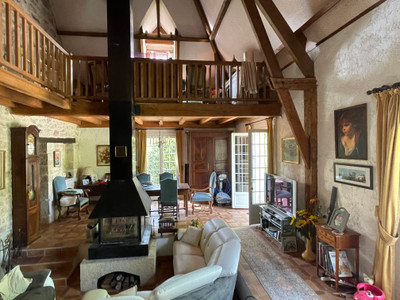 French property for sale in Pradines, Lot - €425,000 - photo 4