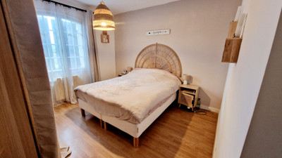 French property for sale in Saint-Méard-de-Gurçon, Dordogne - €165,900 - photo 3