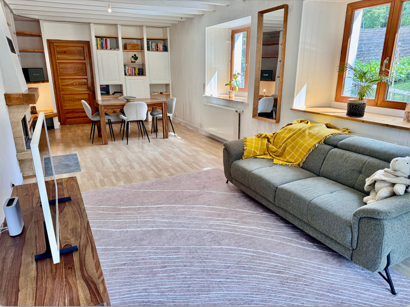 French property for sale in Bernex, Haute-Savoie - €430,000 - photo 0