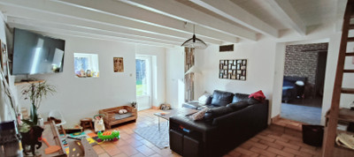 French property for sale in Luxé, Charente - €205,200 - photo 4