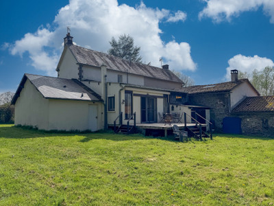 French property for sale in Beugnon-Thireuil, Deux-Sèvres - €135,000 - photo 1
