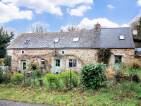 French property, houses and homes for sale in Pont-Melvez Côtes-d'Armor Brittany