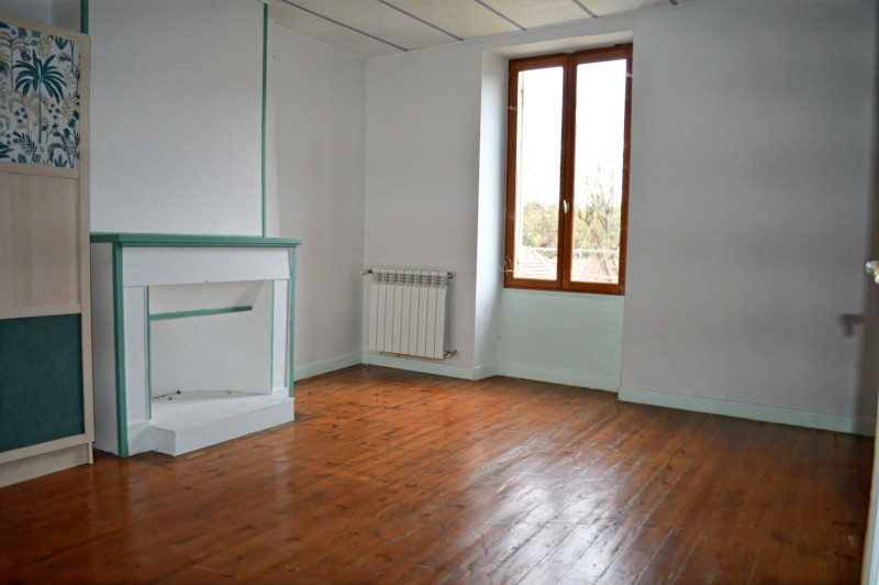 French property for sale in Montesquieu, Lot-et-Garonne - €176,000 - photo 2