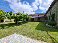 Maison à vendre à Saint-Mathieu, Haute-Vienne - 371.000 € - photo 3