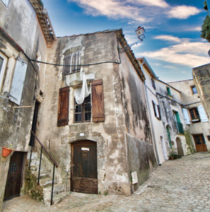 Maison à vendre à Le Pouget, Hérault, Languedoc-Roussillon, avec Leggett Immobilier
