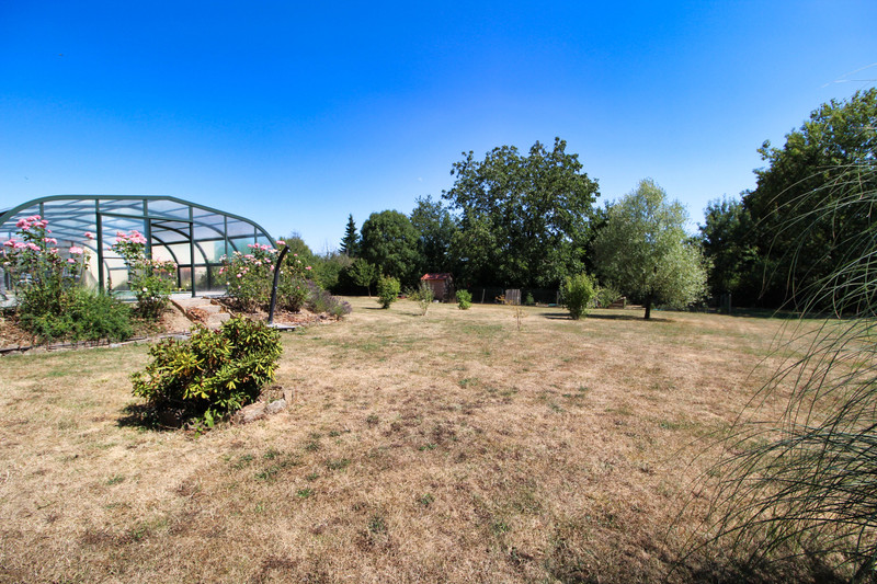 French property for sale in Saulgond, Charente - €339,200 - photo 8