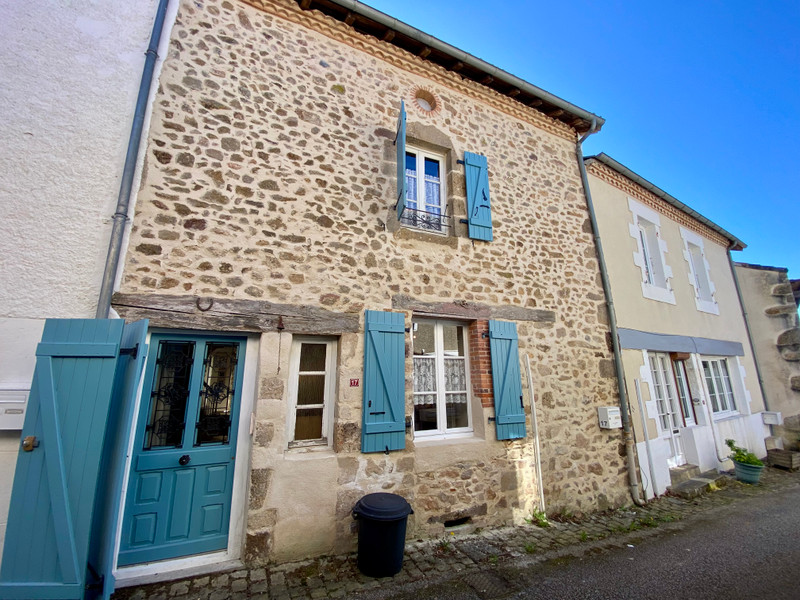 French property for sale in Vayres, Haute-Vienne - €129,900 - photo 10