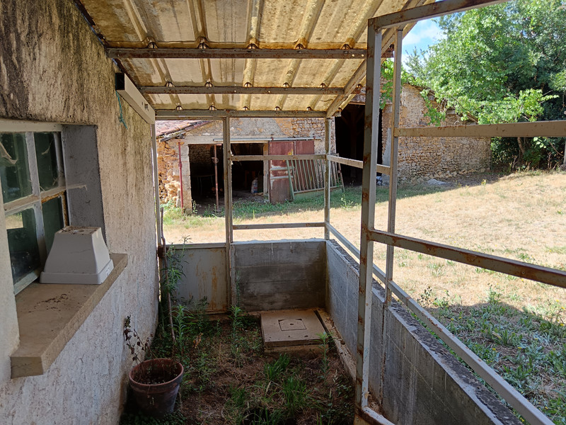 French property for sale in Pleuville, Charente - €99,000 - photo 10