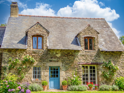 house for sale in Mayenne