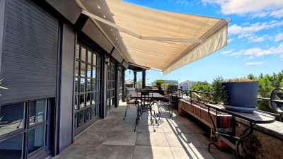 French property for sale in Avignon, Vaucluse - €415,000 - photo 2