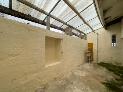 French property for sale in Cognac, Charente - €140,000 - photo 11