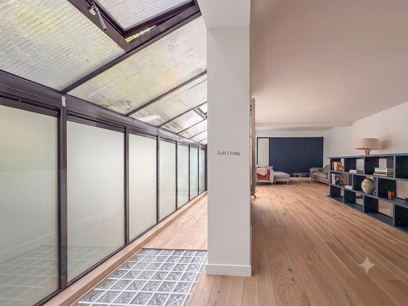 French property for sale in Paris 10e Arrondissement, Paris - €1,665,000 - photo 1