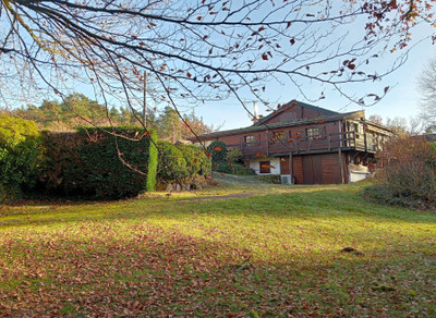 Chalet à vendre à Clergoux, Corrèze, Limousin, avec Leggett Immobilier