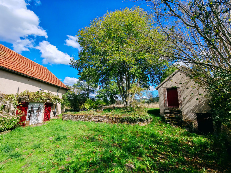 French property for sale in Moureuille, Puy-de-Dôme - €109,000 - photo 1