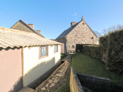 French property for sale in Plouézec, Côtes-d'Armor - €210,000 - photo 8