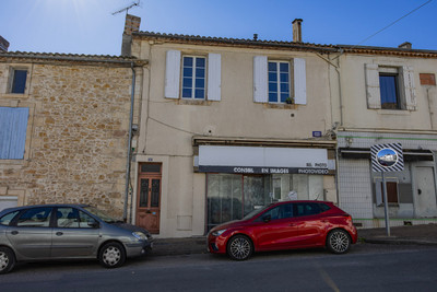 Commerce à vendre à Fumel, Lot-et-Garonne, Aquitaine, avec Leggett Immobilier