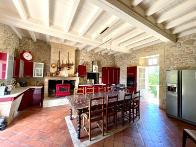 French property for sale in Saint-Jean-de-Blaignac, Gironde - €798,000 - photo 5