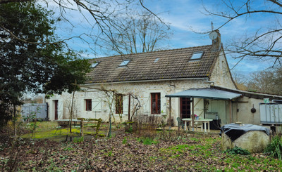 Maison à vendre à Lurcy-Lévis, Allier, Auvergne, avec Leggett Immobilier