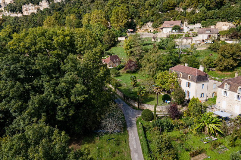 French property for sale in Beynac-et-Cazenac, Dordogne - €599,000 - photo 1