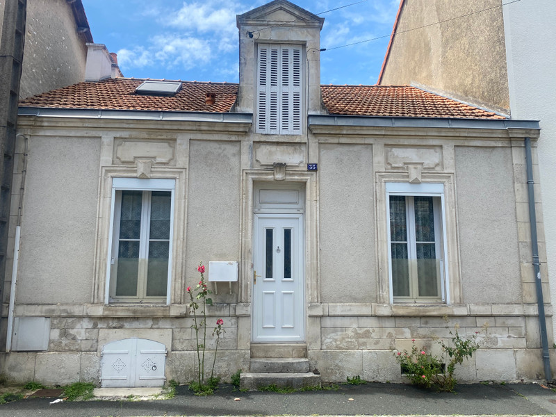 Vente Maison 104m² 5 Pièces à La Rochelle (17000) - Leggett Immobilier