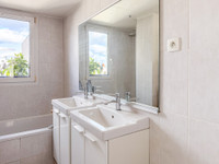 Propriété à vendre à Paris, Paris - 1 650 000 € - photo n°7