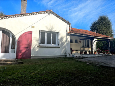Maison à vendre à Saint-Géraud-de-Corps, Dordogne, Aquitaine, avec Leggett Immobilier