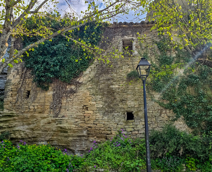 French property for sale in Bonnieux, Vaucluse - €69,000 - photo 7