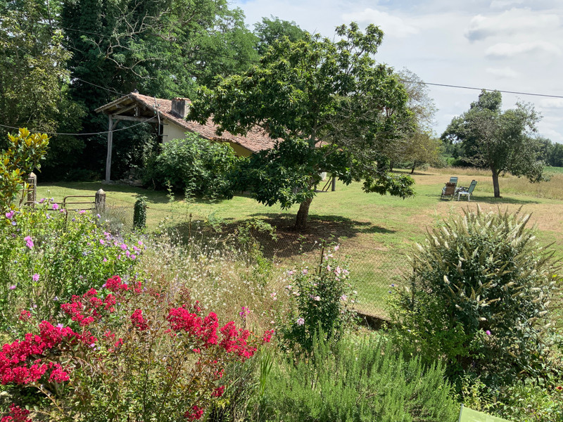 French property for sale in Saint-Pé-Saint-Simon, Lot-et-Garonne - €299,000 - photo 13