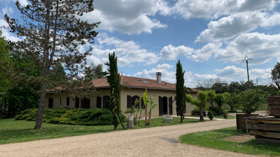 Maison à vendre à Moulin-Neuf, Dordogne, Aquitaine, avec Leggett Immobilier