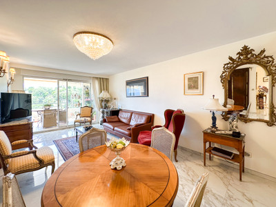 French property for sale in Mandelieu-la-Napoule, Alpes-Maritimes - €570,000 - photo 5