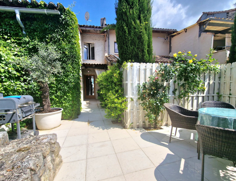 French property for sale in Eymet, Dordogne - €268,000 - photo 2