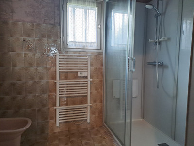 French property for sale in Bolazec, Finistère - €152,600 - photo 5