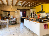Maison à vendre à La Tâche, Charente - 410.615 € - photo 5